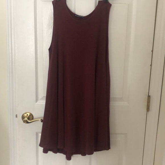 Brandy Melville dress - Picture 4 of 5